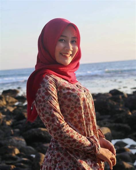 jilbab indonesia Search